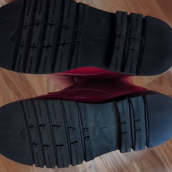 GAP Red Patent Leather Kids Zip Boots - Picture 7 of 7